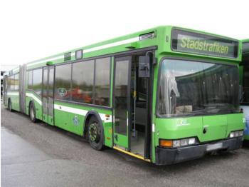 Neoplan N 4021/3 - Autobus qyteti