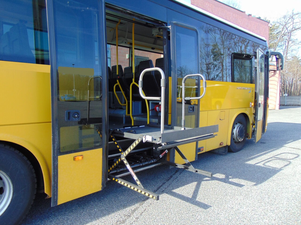 Autobus suburban IVECO CROSSWAY MIDI: foto 9