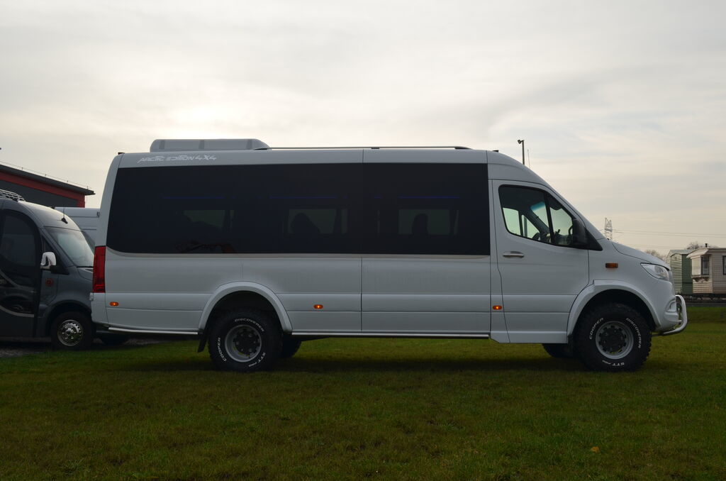 Minibus, Furgon pasagjerësh i ri MERCEDES-BENZ Sprinter 519 4x4 high and low drive: foto 3
