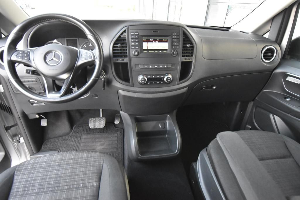 Minibus, Furgon pasagjerësh Mercedes-Benz Vito 119 CDI Tourer lang Select AHK LED 8-Sitzer: foto 8