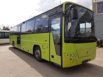 Autobus suburban VOLVO B12B 8700 CLIMA, HANDICAP LIFT; 13 m; 49 seats; EURO 5: foto 1