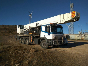 Platformë ajrore e montuar në kamion IVECO