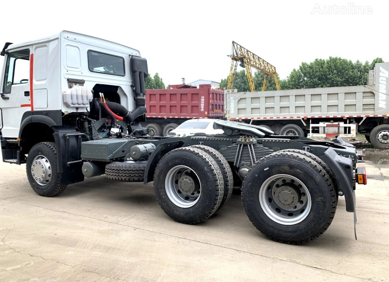 Gjysmë-kamion HOWO 6x4 drive 10 wheel Sinotruck tractor unit: foto 4