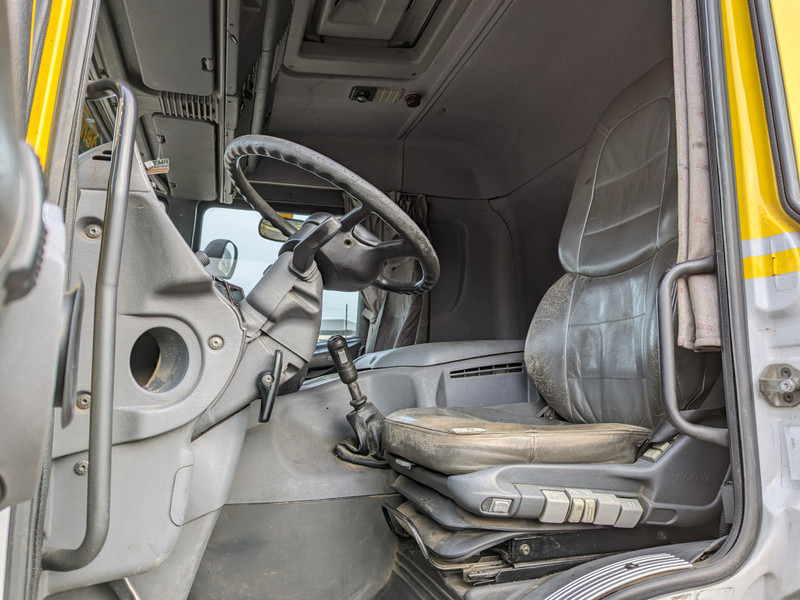 Gjysmë-kamion Scania P114-340 LA 4x2 CP19 Euro3 - Manual - Side Skirts - Toolbox (T1350): foto 13