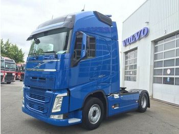 Gjysmë-kamion Volvo FH500/Glob. XL/IPark/ACC/NEW CLUTCH Seitenverkle: foto 1