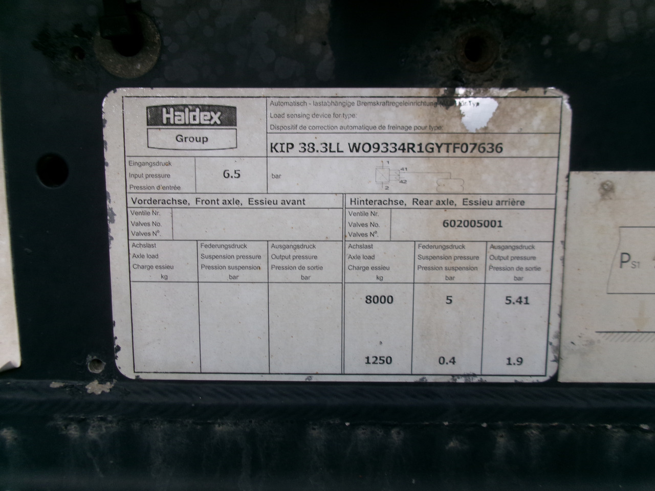 Gjysmë rimorkio me bot për transportimin e miellit Feldbinder Powder tank alu 38 m3 (tipping): foto 18