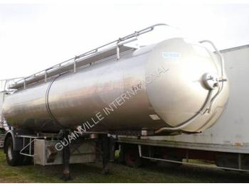 Eta - Gjysmë rimorkio me bot