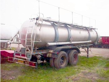 Gjysmë rimorkio me bot MAGYAR tanker: foto 1