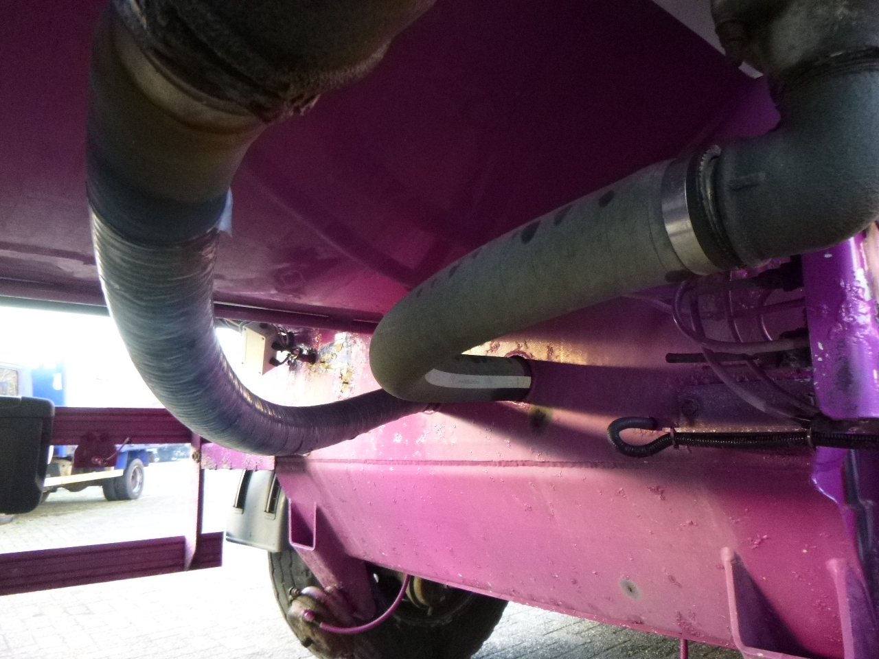Lizingu i Spitzer Powder tank alu 37 m3 + engine/compressor Spitzer Powder tank alu 37 m3 + engine/compressor: foto 13
