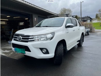 Pick up Toyota Hilux: foto 1
