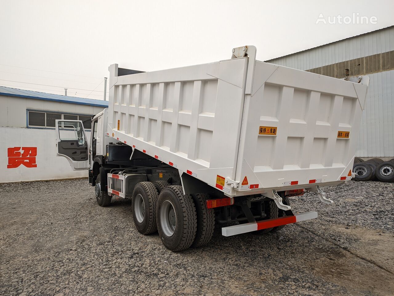 Kamion vetëshkarkues HOWO China dumper Sinotruk Shacman tipper lorry 6x4 drive: foto 6