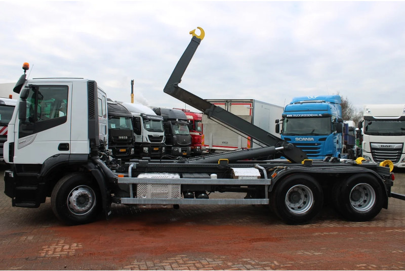 Kamion vetëngarkues Iveco Stralis 460 + 6X2 + 20T + EURO 6 + 12 x IN STOCK: foto 15
