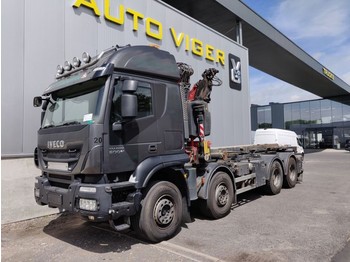 Kamion vetëshkarkues, Kamion me vinç Iveco Trakker 500 kipsysteem met kraan: foto 1