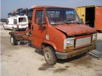 Fiat DUCATO 13 DIESEL - Kamion kabinë-shasi
