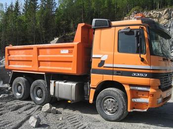 MERCEDES 3353 6x4 - Kamion kabinë-shasi