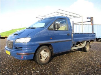 Hyundai H 200 PICK-UP - Kamion me karroceri të hapur