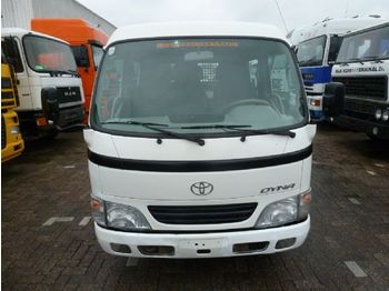 Toyota DYNA 100 - Kamion me karroceri të hapur