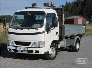 Toyota Dyna 150 2.5 TD (100hk)  - Kamion me karroceri të hapur