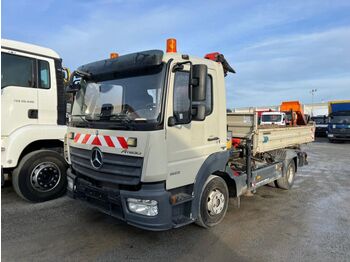 Kamion vetëshkarkues Mercedes-Benz Atego 823 K 2-Achs Kipper Kran