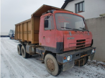 Tatra T815 6x6 - Kamion vetëshkarkues