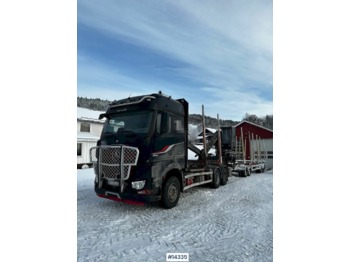 Kamion për transport druri, Kamion me vinç Mercedes Arocs 2663: foto 1