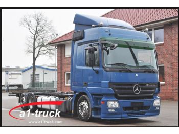 Transportjer kontejnerësh/ Kamion me karroceri të çmontueshme Mercedes-Benz 4 x Actros 2548L, Retarder, ACC, Komplettzug.: foto 1