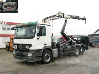 Kamion vetëngarkues Mercedes-Benz Actros 2541 L6x2 Abrollkipper mit Kran Funk: foto 1