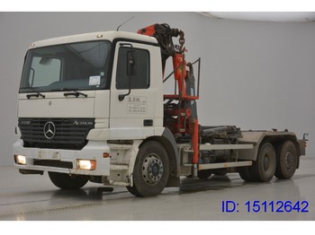 Kamion vetëngarkues, Kamion me vinç Mercedes-Benz Actros 2631 - 6x2: foto 1