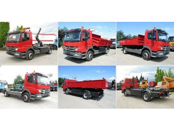 Transportjer kontejnerësh/ Kamion me karroceri të çmontueshme Mercedes-Benz Atego 1529 L Wechselfahrgestell Wechselsystem: foto 1