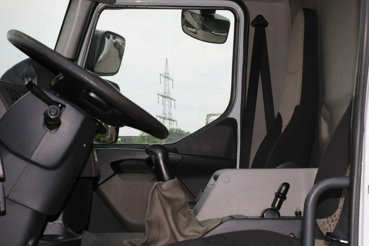 Kamion vagonetë Renault Premium 270 DXi EURO 5   Koffer 8,5m   Rolltor: foto 2