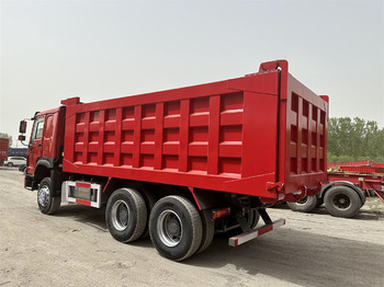 Kamion vetëshkarkues për transportimin e siloseve SINOTRUK Howo Dump truck 371: foto 5