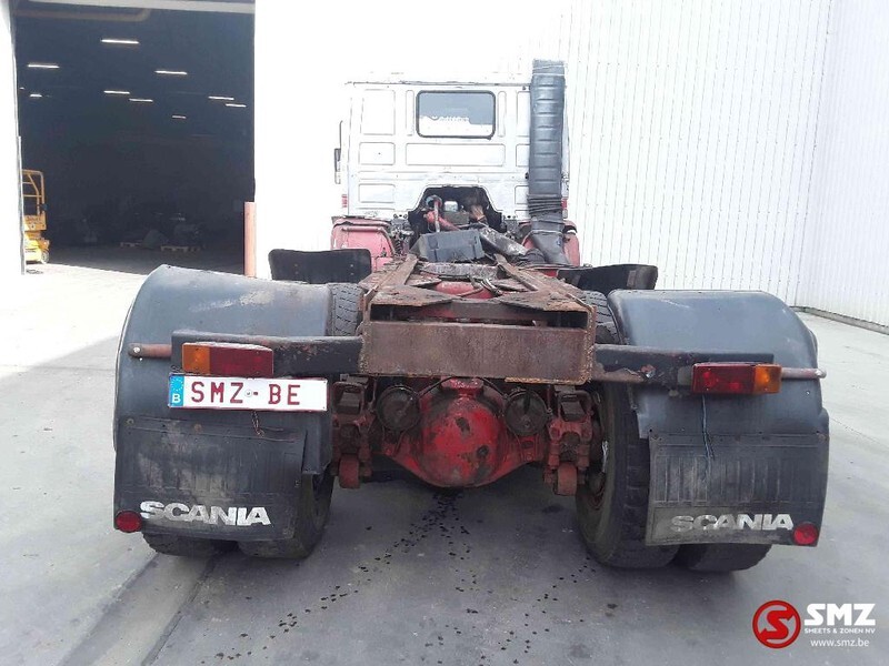 Kamion kabinë-shasi Scania 112 6x4: foto 12