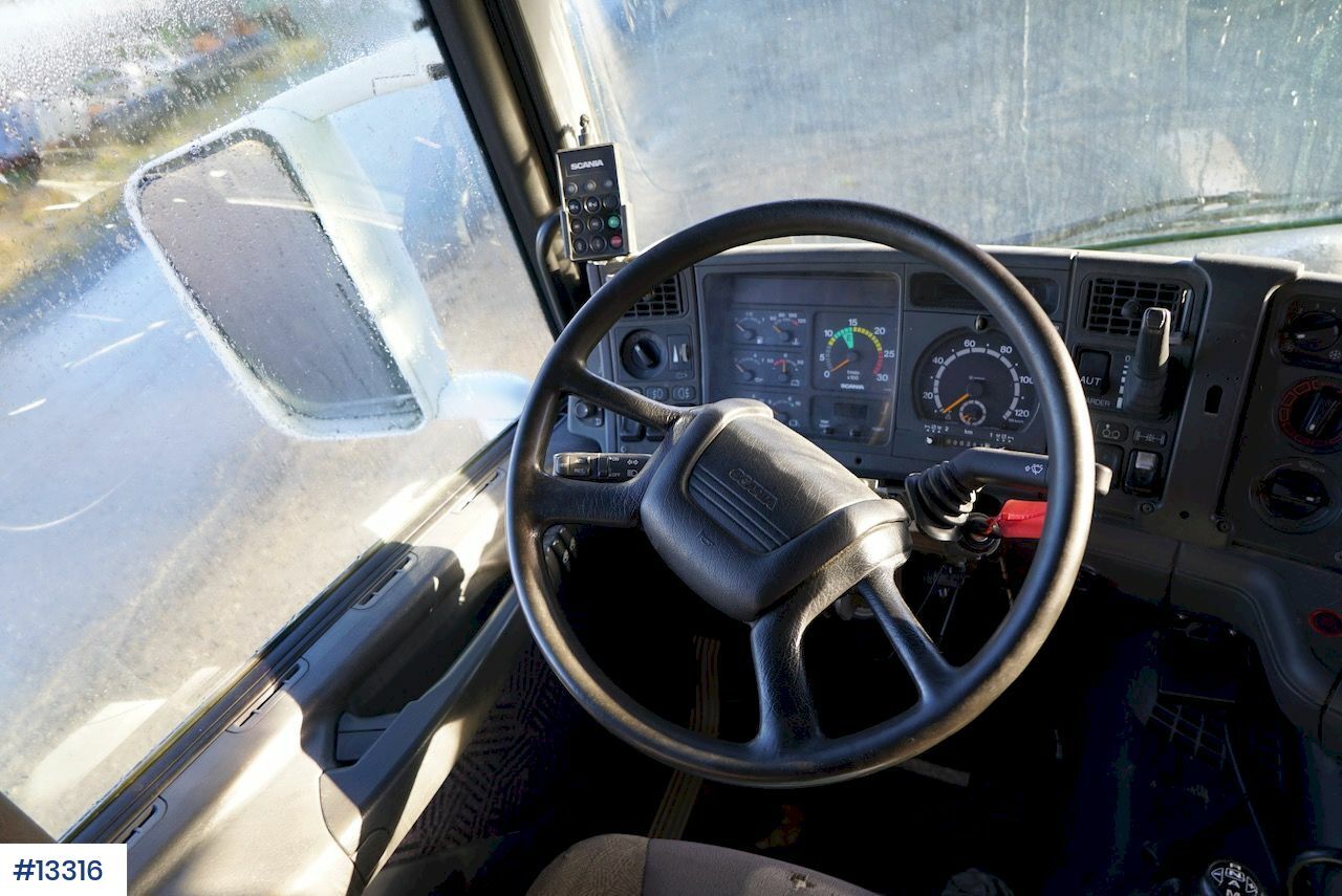 Kamion kabinë-shasi Scania R124: foto 25