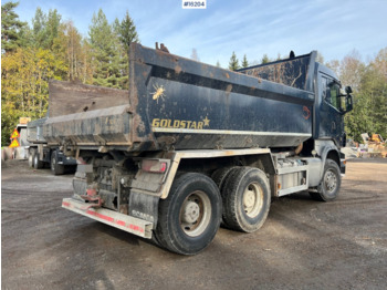 Kamion vetëshkarkues Scania R560: foto 5