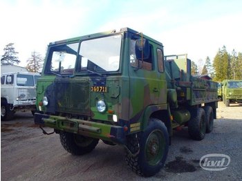 Kamion vetëshkarkues Scania SBAT 111 SA (TGB 40) 6x6 Flak-lämmar (kran): foto 1