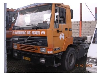 Terberg FL1350 WDG wide spread - Transportjer kontejnerësh/ Kamion me karroceri të çmontueshme