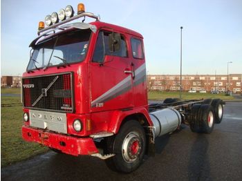 Kamion kabinë-shasi Volvo F89 6X2: foto 1