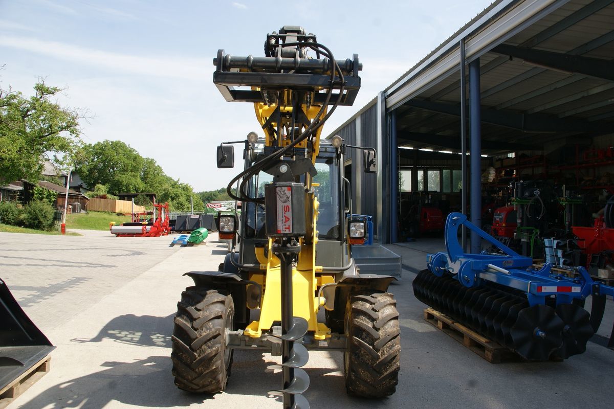 Punto për Makineri bujqësore i ri SAT- Hydraulischer Erdbohrer-Hoflader-NEU: foto 2