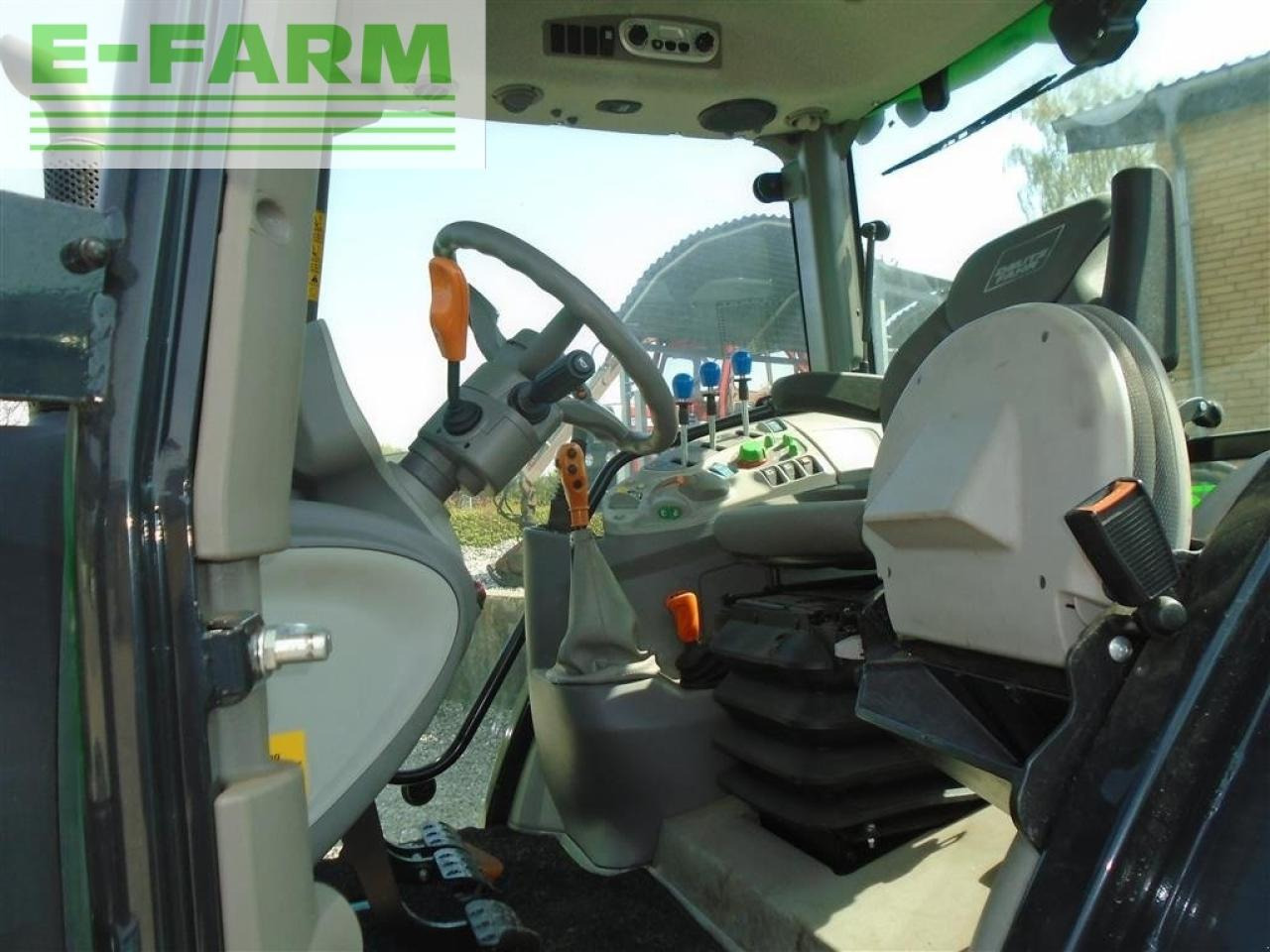 Traktor Deutz-Fahr agrotron 5090 gs m/ stoll læsser kun kørt 350 timer: foto 6