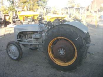 Traktor Grey Ferguson: foto 1