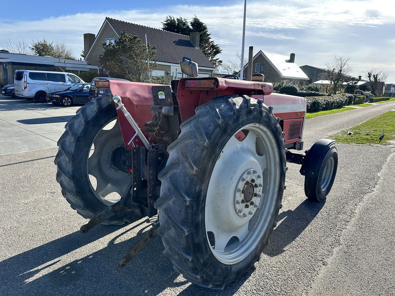 Traktor Massey Ferguson 365: foto 9