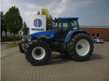 Traktor New Holland tm 175: foto 1
