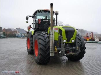 Claas XERION 3300 TRAC - Traktor