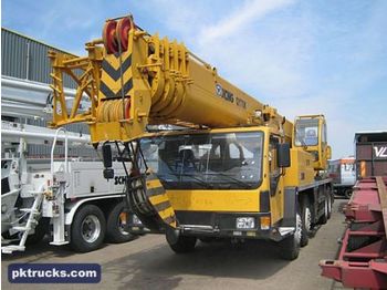 XCMG QY70K 8x4 crane truck - Autovinç