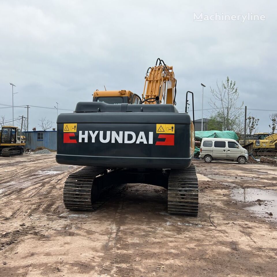 Ekskavator me zinxhirë Hyundai R220-9S: foto 4