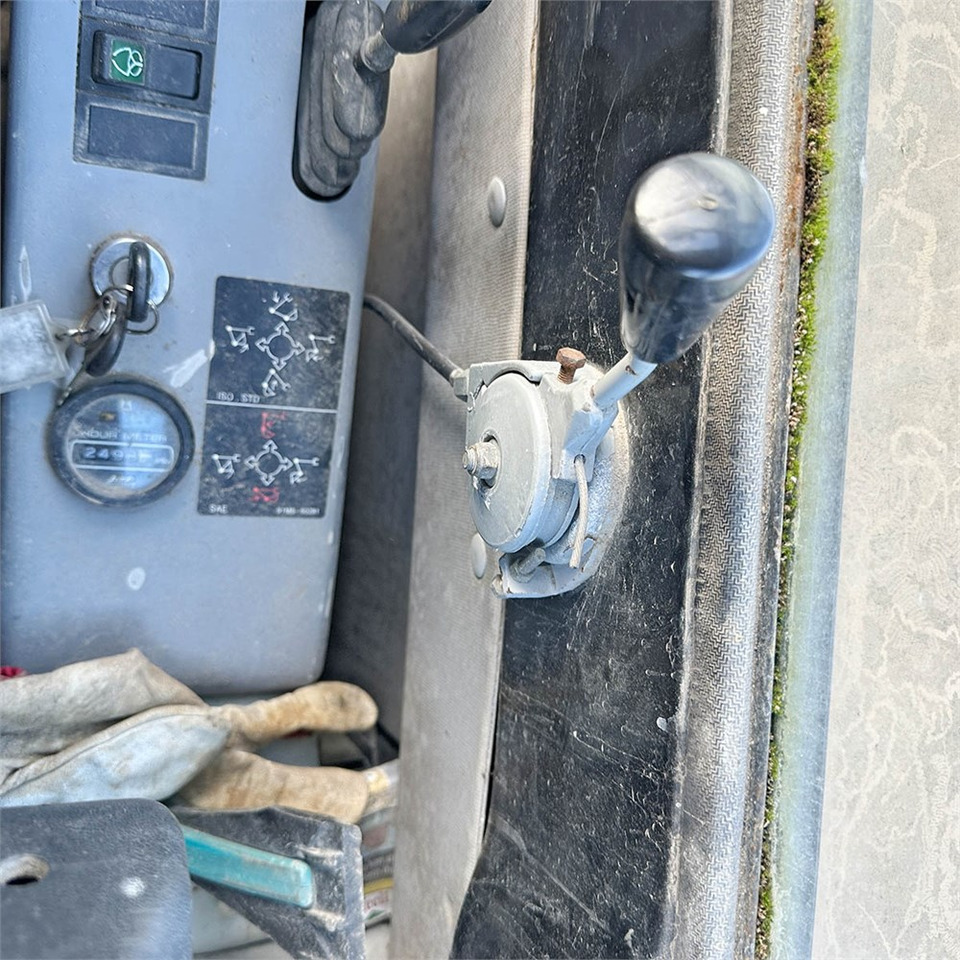 Miniekskavator Hyundai Robex 55-3: foto 19