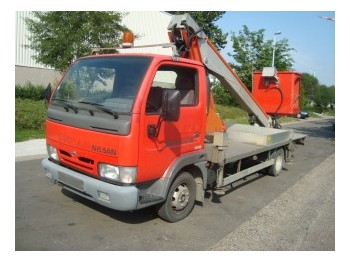 Nissan Cabstar - Platformë ajrore
