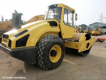Bomag BW213D4 - Rul