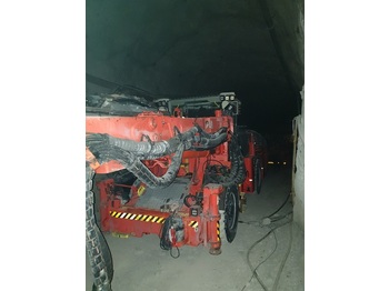 Makineri për hapjen e tuneleve, Sondë shpimi Sandvik DT922I: foto 1