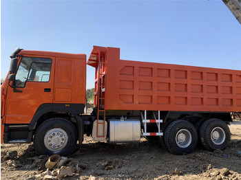 Shkarkues Sinotruk Howo 371  dump truck: foto 1